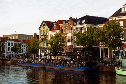Ontdek evenementen en festivals in Leiden: een gids voor gratis en leuke uitjes